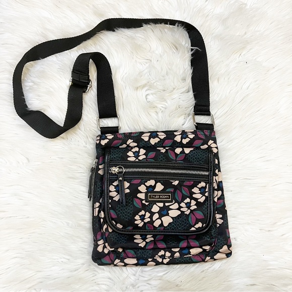 Tyler Rodan Bags Tyler Rodan Black Floral Crossbody Bag Poshmark